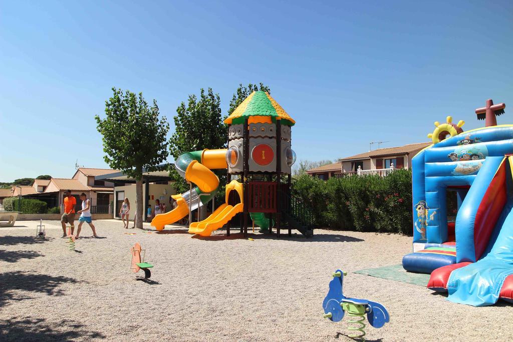 Les Tamaris Et Les Portes Du Soleil Portiragnes Exterior foto